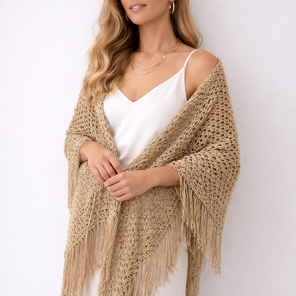 Chal artesanal dorado con flecos
