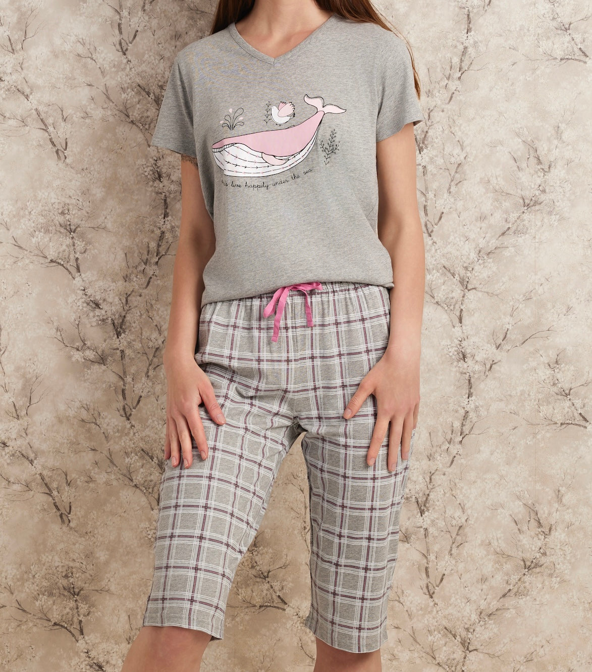 Pijama gris pirata ballena