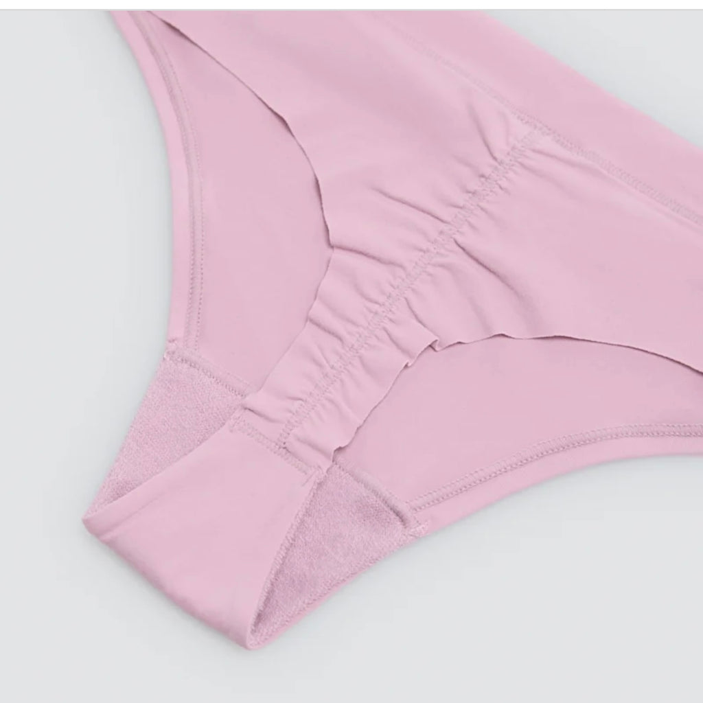 Tanga adapt con acabados invisibles 19694