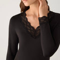 TÉRMICO Camiseta mujer manga larga encaje en escote y puños negro 70041